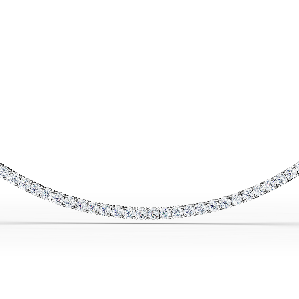 Tennis Radiosa Necklace in 925 sterling silver, close-up